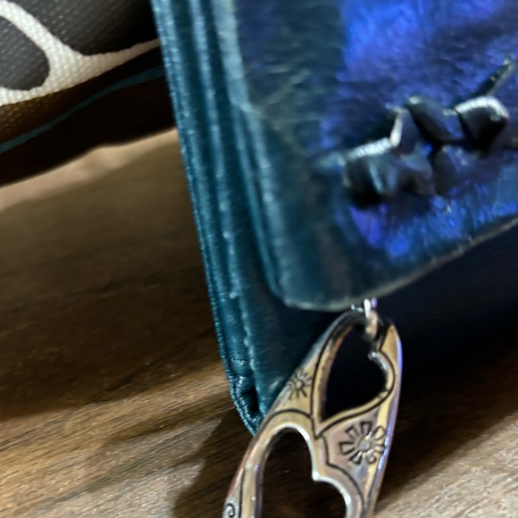 **Brighton bag designed by Vera Newman - Picture 7 of 7